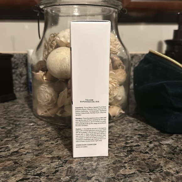 COSRX Whitehead Power Liquid New in box! - Picture 4 of 7